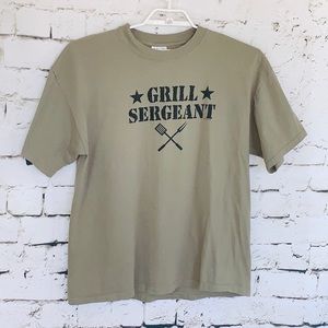 Men’s M&O Grill Sergeant Graphic T-shirt Green XL